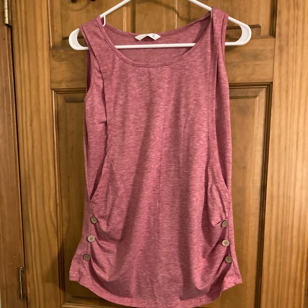 Nursing tank